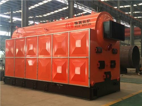 Průmyslový kotel na dřevo